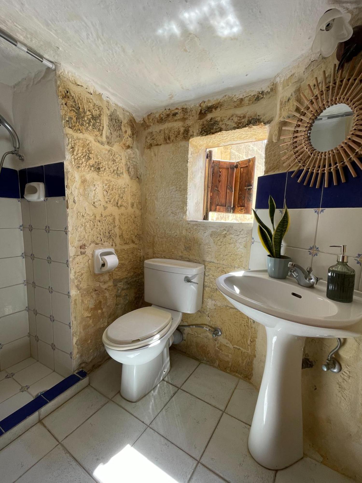 Soluna Boutique Guesthouse Għasri Kültér fotó