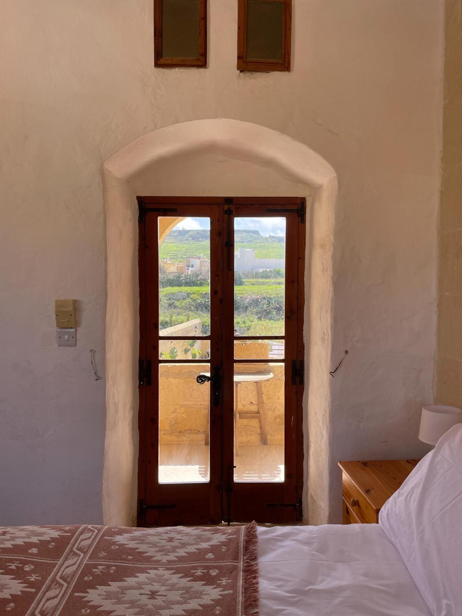 Soluna Boutique Guesthouse Għasri Kültér fotó
