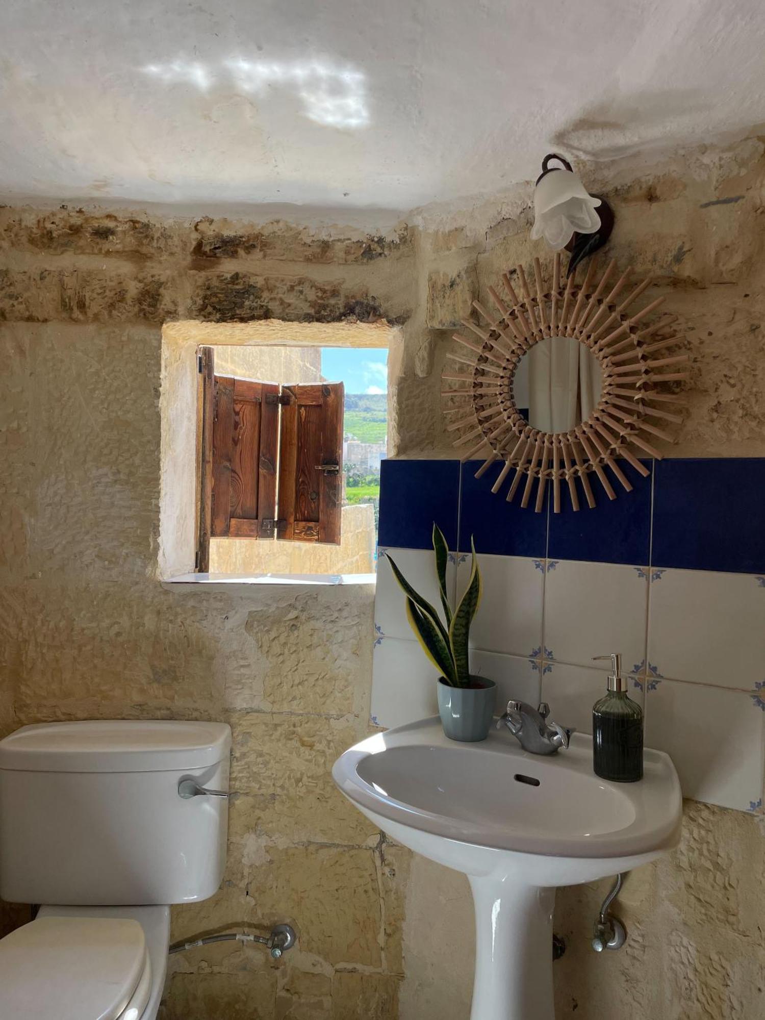 Soluna Boutique Guesthouse Għasri Kültér fotó