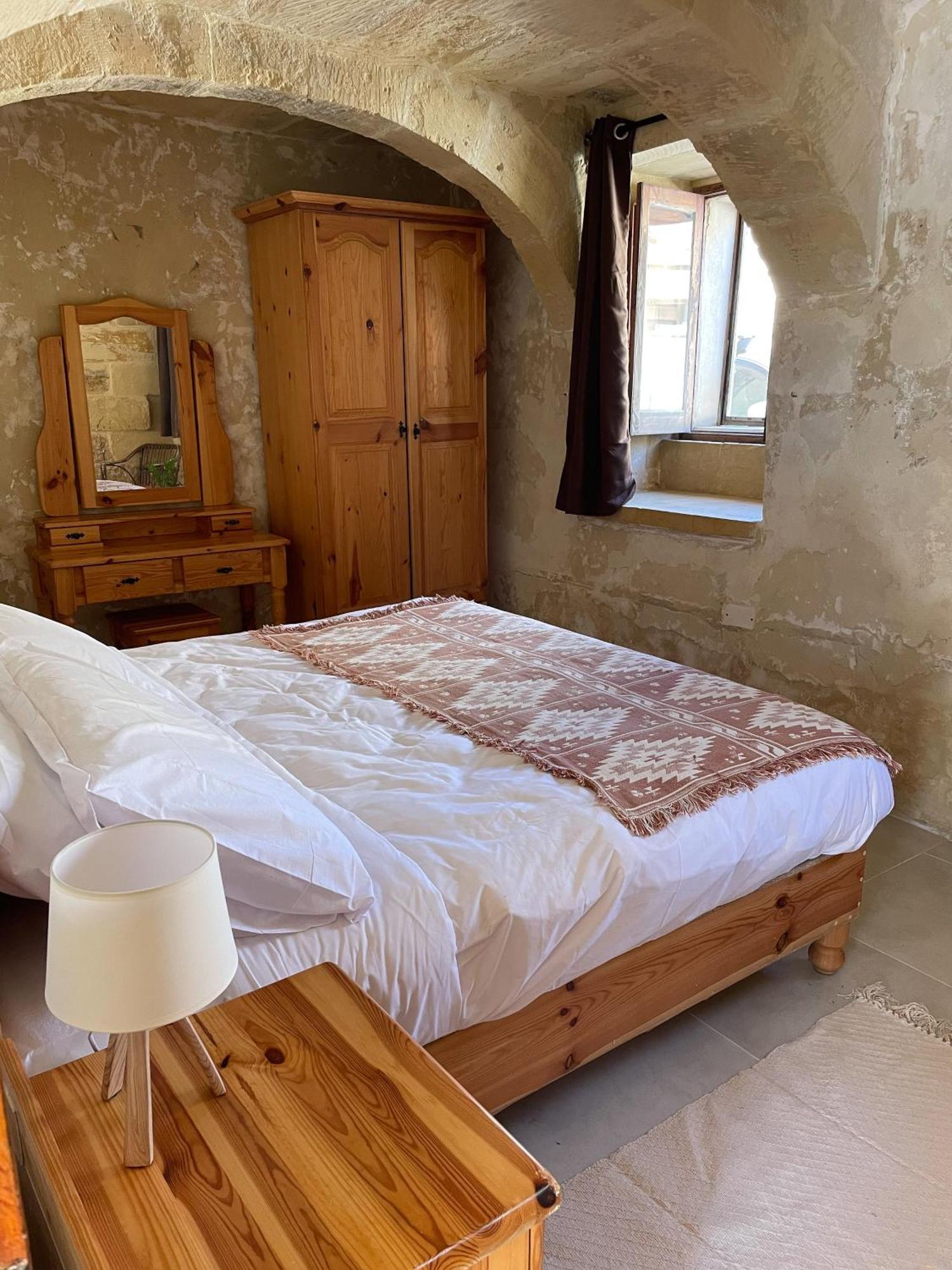 Soluna Boutique Guesthouse Għasri Kültér fotó