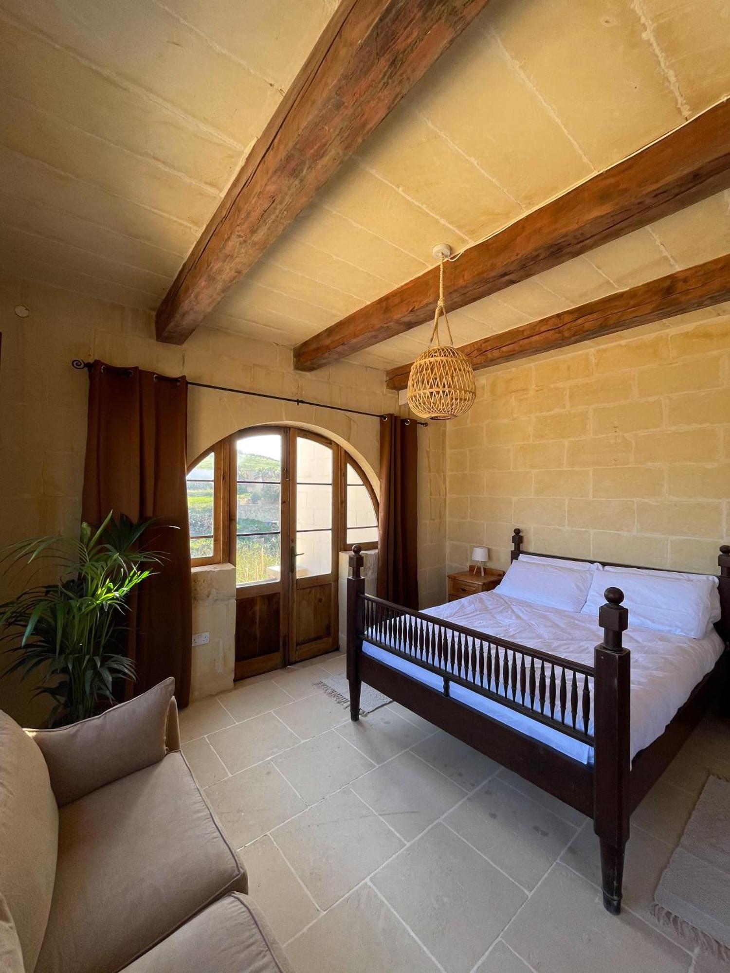 Soluna Boutique Guesthouse Għasri Kültér fotó