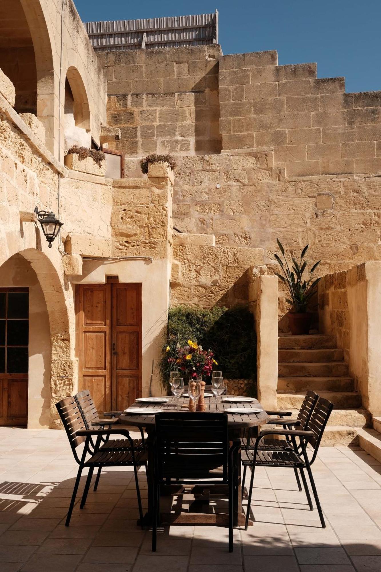 Soluna Boutique Guesthouse Għasri Kültér fotó