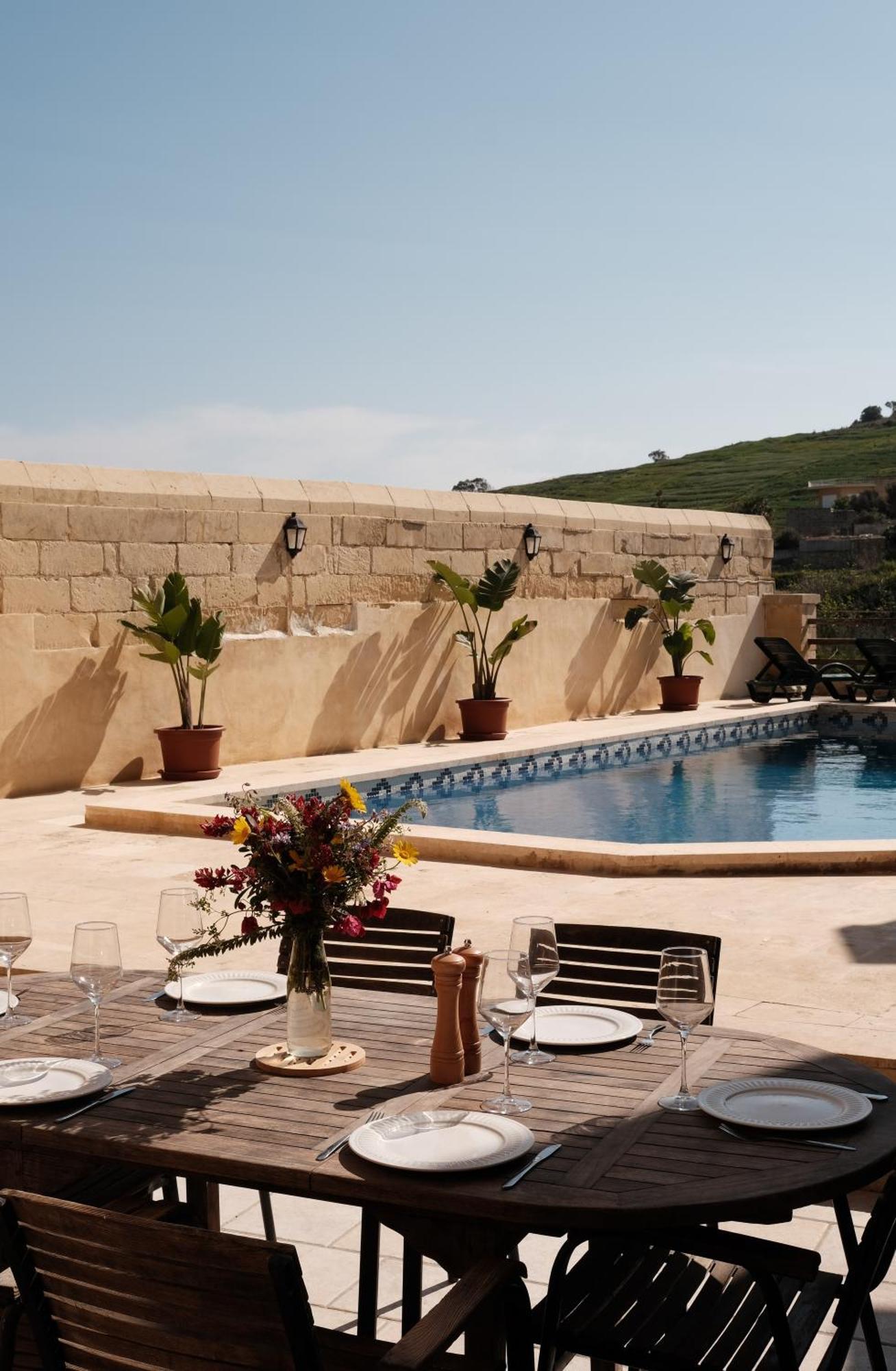 Soluna Boutique Guesthouse Għasri Kültér fotó